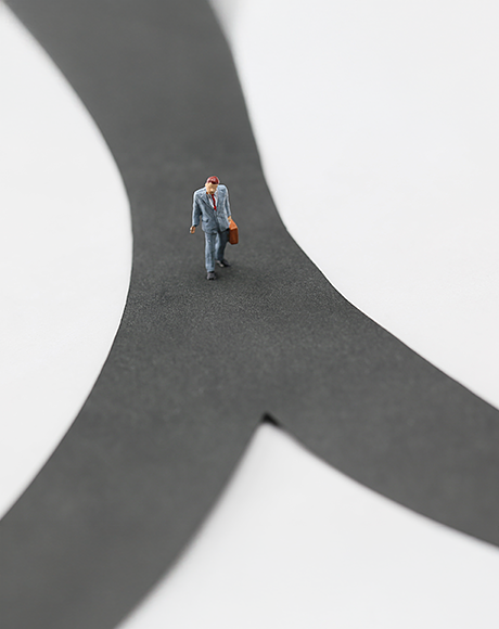 受託か自社か？受託エンジニアのモヤモヤを解消するキャリア選択の羅針盤